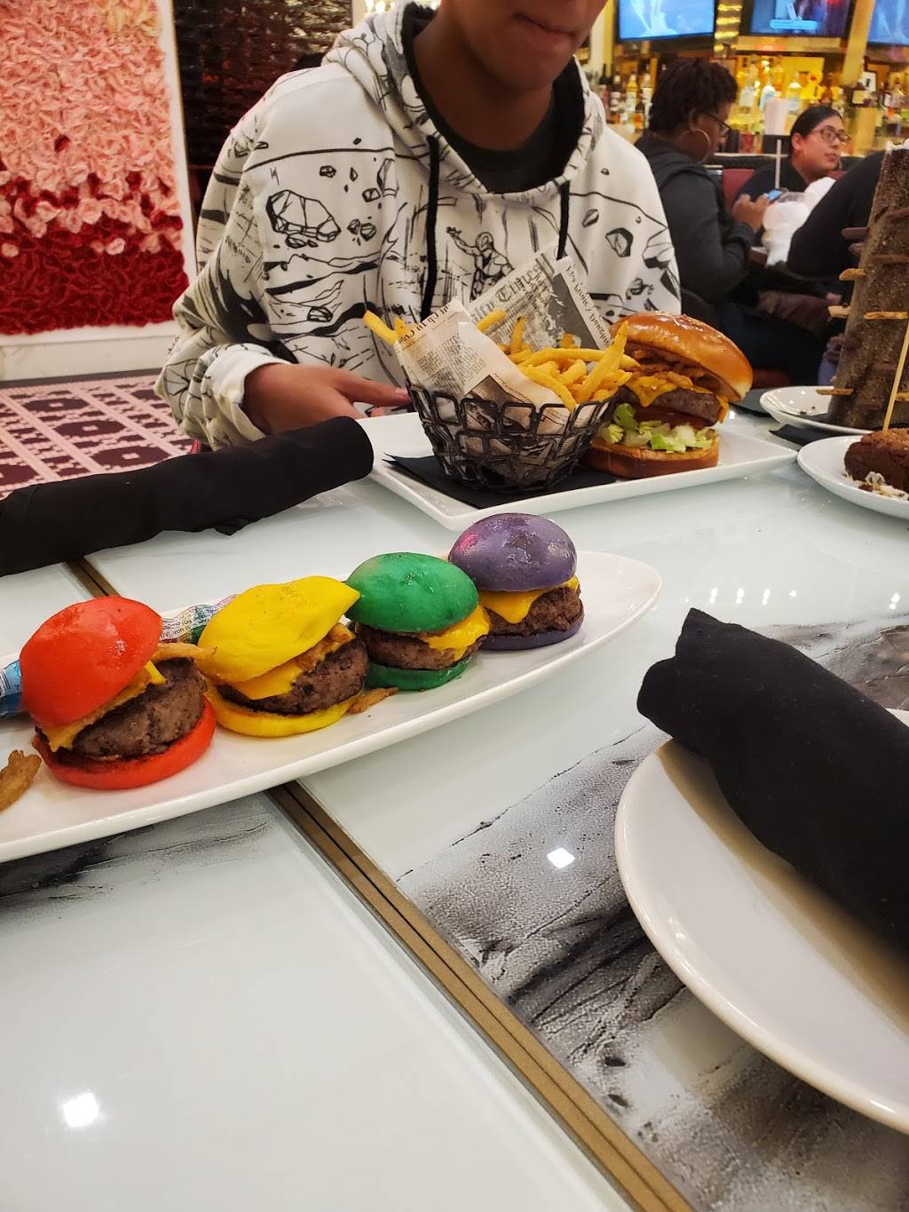 Sugar Factory - Tampa | restaurant | 5223 Orient Rd, Tampa, FL 33610, USA | 8135214262 OR +1 813-521-4262