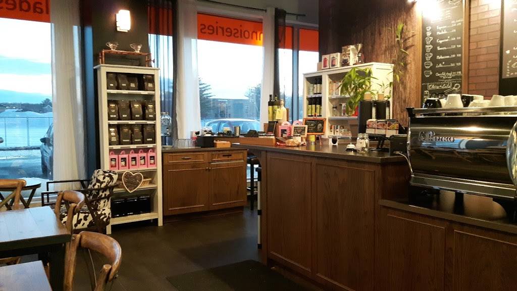 Le Saint-Nic Café | cafe | 989 Route des Rivières, Saint-Nicolas, QC G7A 0P6, Canada | 4184961966 OR +1 418-496-1966