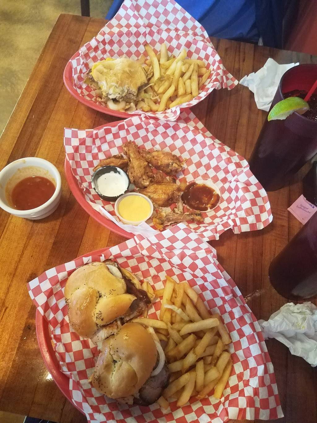 Bun n Barrel | restaurant | 1150 Austin Hwy, San Antonio, TX 78209, USA | 2108282829 OR +1 210-828-2829