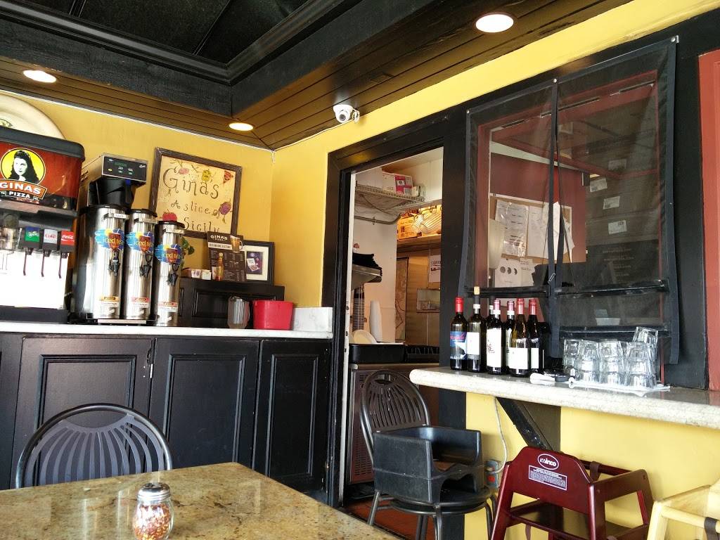 Ginas Pizza | restaurant | 420 Iris Ave, Corona Del Mar, CA 92625, USA | 9496731121 OR +1 949-673-1121