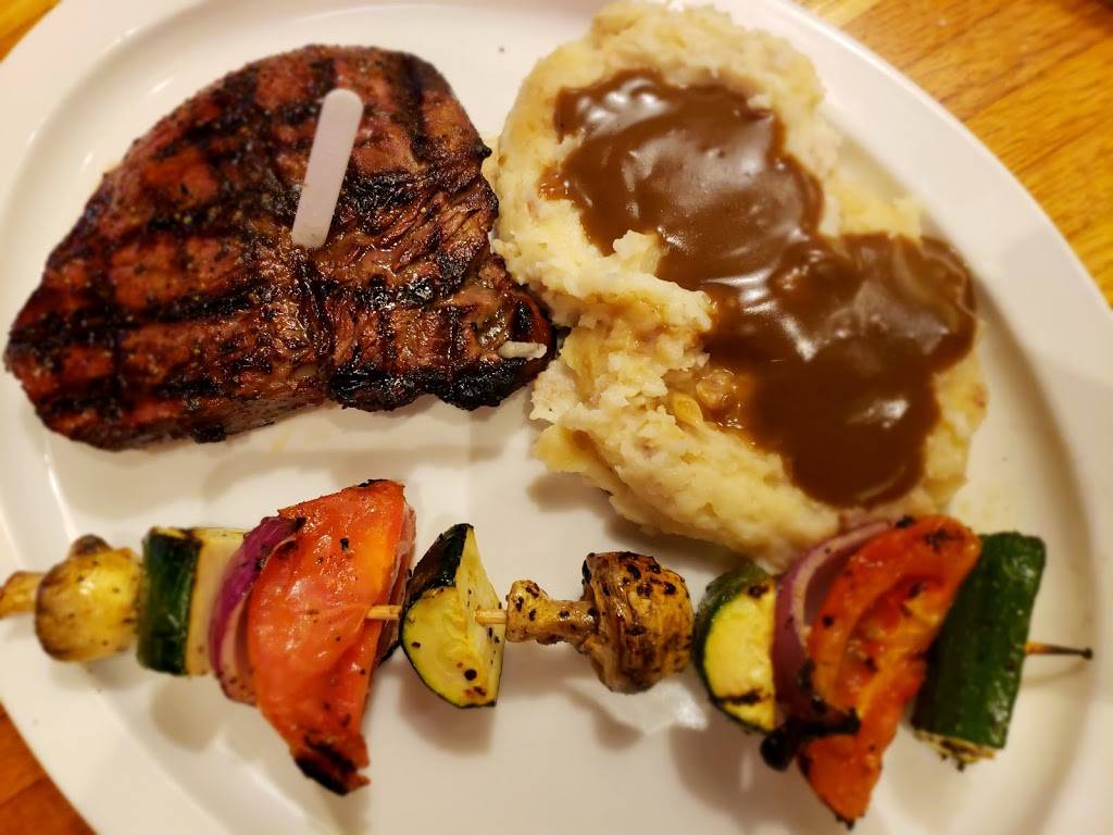 Logans Roadhouse | restaurant | 3698 N Freeway Blvd, Sacramento, CA 95834, USA | 9164198100 OR +1 916-419-8100