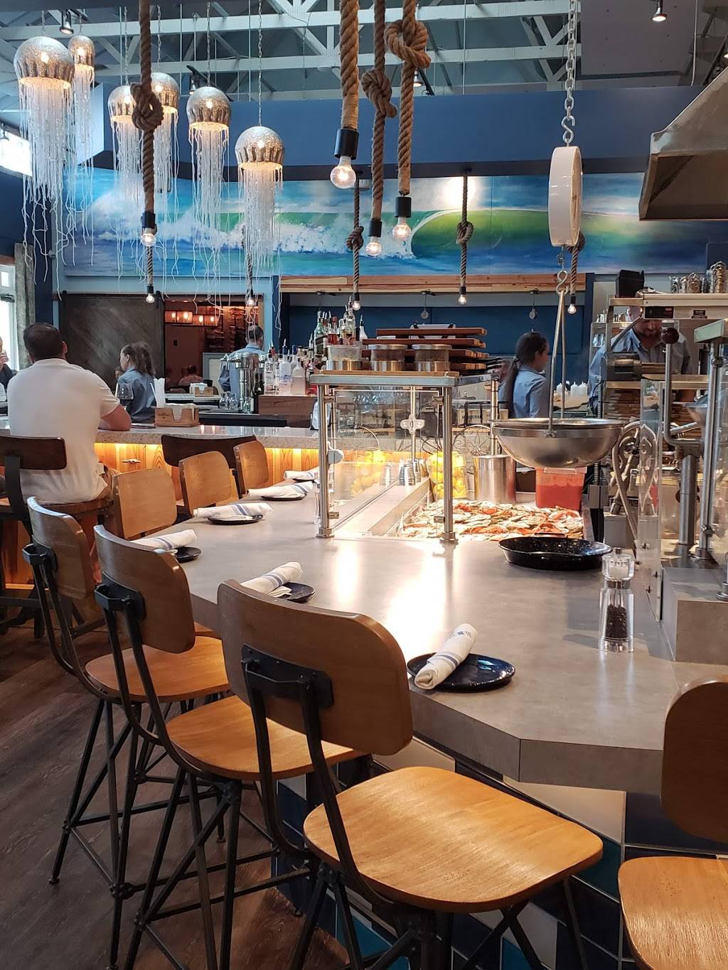 Hook & Barrel | restaurant | 8014 N Kings Hwy B, Myrtle Beach, SC 29572, USA | 8438395888 OR +1 843-839-5888