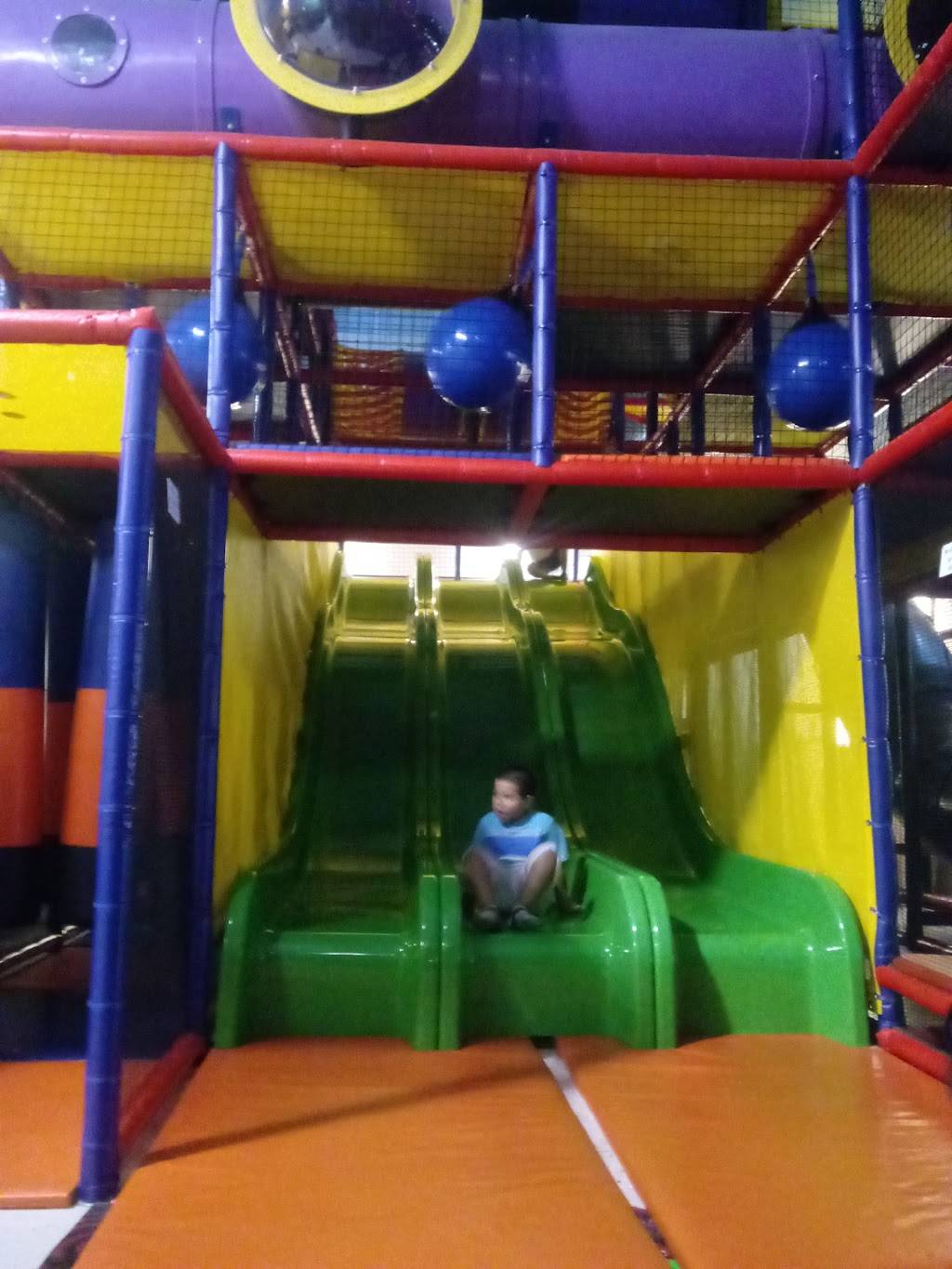 Kids World Family Fun Center | restaurant | 618 Lindero Canyon Rd, Oak Park, CA 91377, USA | 8183388888 OR +1 818-338-8888