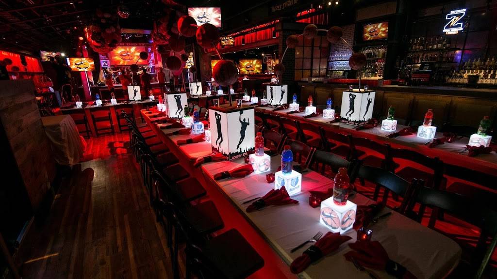 Viper Alley | restaurant | 275 Parkway Dr, Lincolnshire, IL 60069, USA | 8474995000 OR +1 847-499-5000