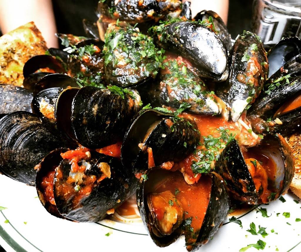 John and Mollys | meal takeaway | 1291 Woodlane Rd, Eastampton Township, NJ 08060, USA | 6097021701 OR +1 609-702-1701