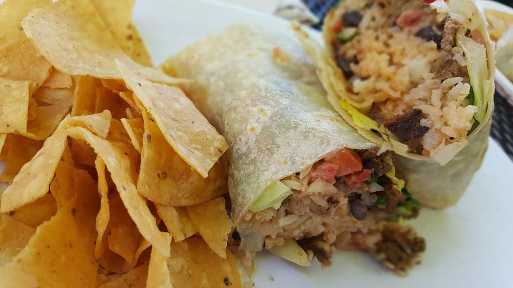 Rubios Coastal Grill | restaurant | 2675 Gateway Rd #104, Carlsbad, CA 92010, USA | 7604761442 OR +1 760-476-1442