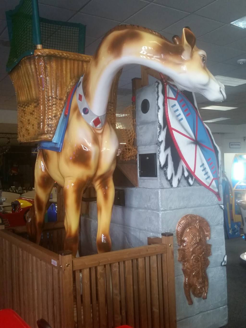 Chuck E. Cheese | restaurant | 4444 State Rd #16, La Crosse, WI 54601, USA | 6087816440 OR +1 608-781-6440