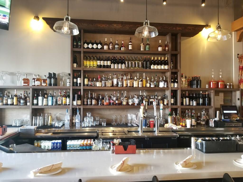 Queenies Southern Restaurant & Bar | restaurant | 151 W Main St, Canton, GA 30114, USA | 7702134897 OR +1 770-213-4897