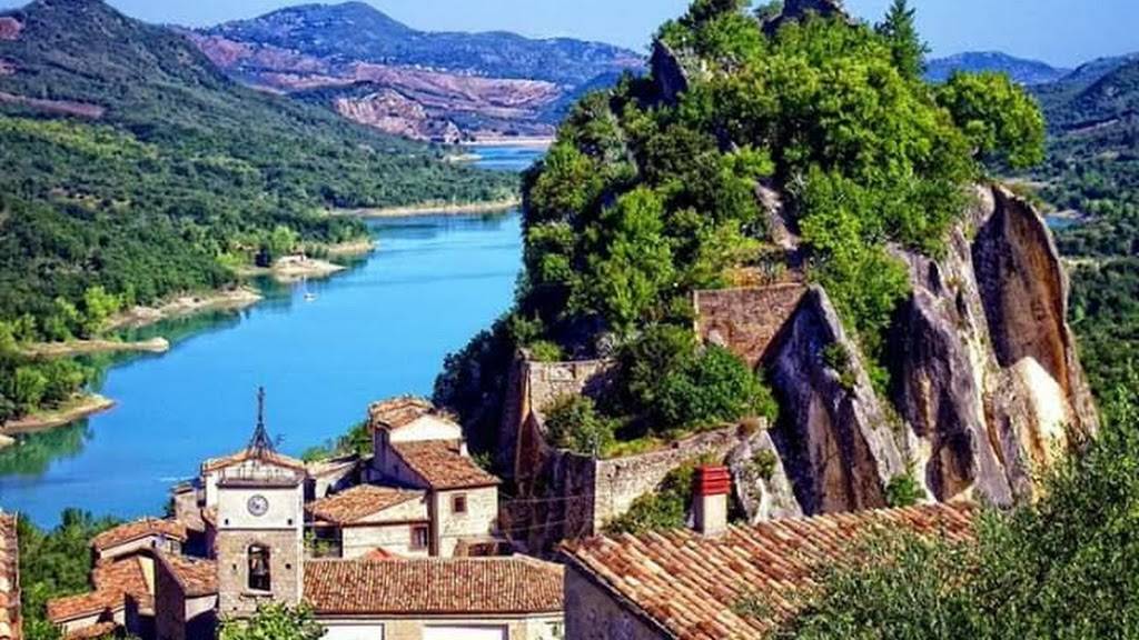 Agostinos Italian Ristorante | restaurant | 336 Pelham Rd, New Rochelle, NY 10805, USA | 9142356019 OR +1 914-235-6019