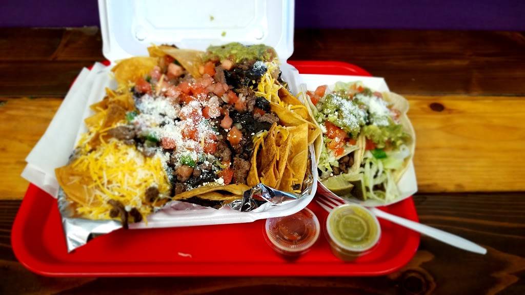Pacos Tacos :: 100% Authentic Mexicali | restaurant | 100 East St, Cranston, RI 02920, USA | 4014637226 OR +1 401-463-7226