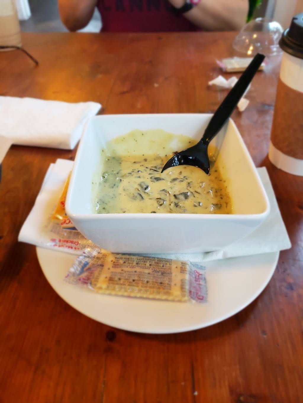 Cafe Du Jour @ The Whistle Stop | cafe | 180 E Railroad Ave, Denham Springs, LA 70726, USA | 2252718801 OR +1 225-271-8801