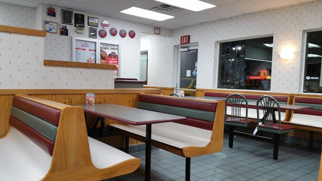 Arctic Circle | meal takeaway | 3552 W 5600 S, Roy, UT 84067, USA | 8019850309 OR +1 801-985-0309