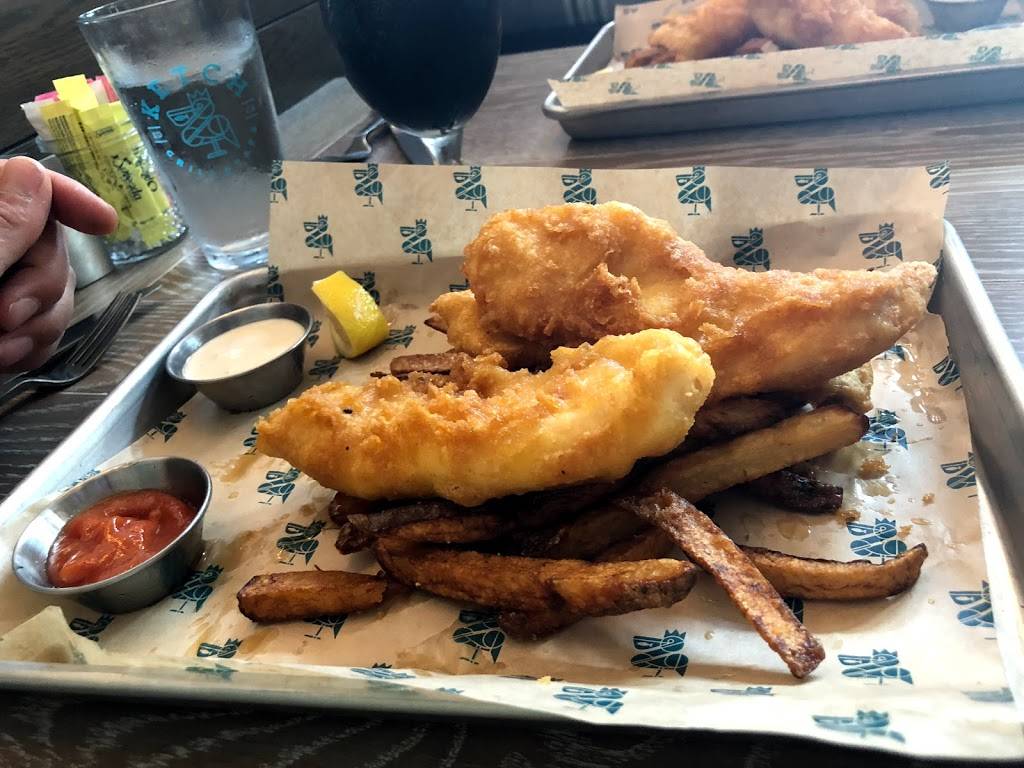 Ketch Grill and Taps | restaurant | 2614 Shelter Island Dr, San Diego, CA 92106, USA | 6198148080 OR +1 619-814-8080