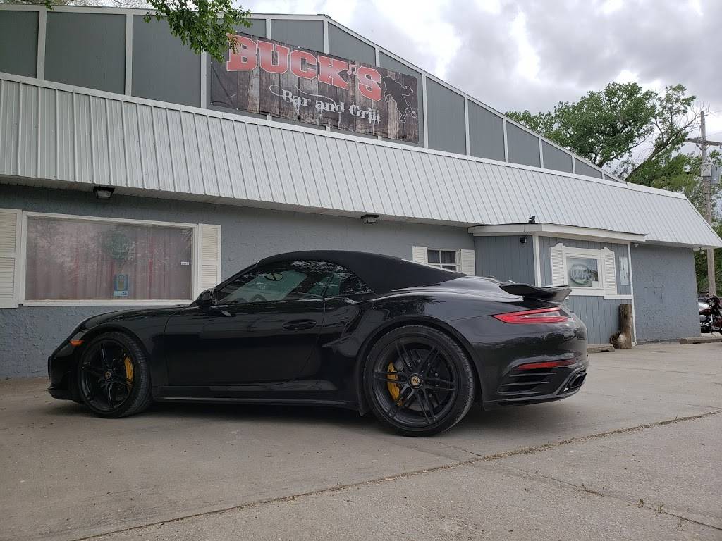 Bucks Bar and Grill | restaurant | 27849 W Center Rd, Waterloo, NE 68069, USA | 4023594322 OR +1 402-359-4322