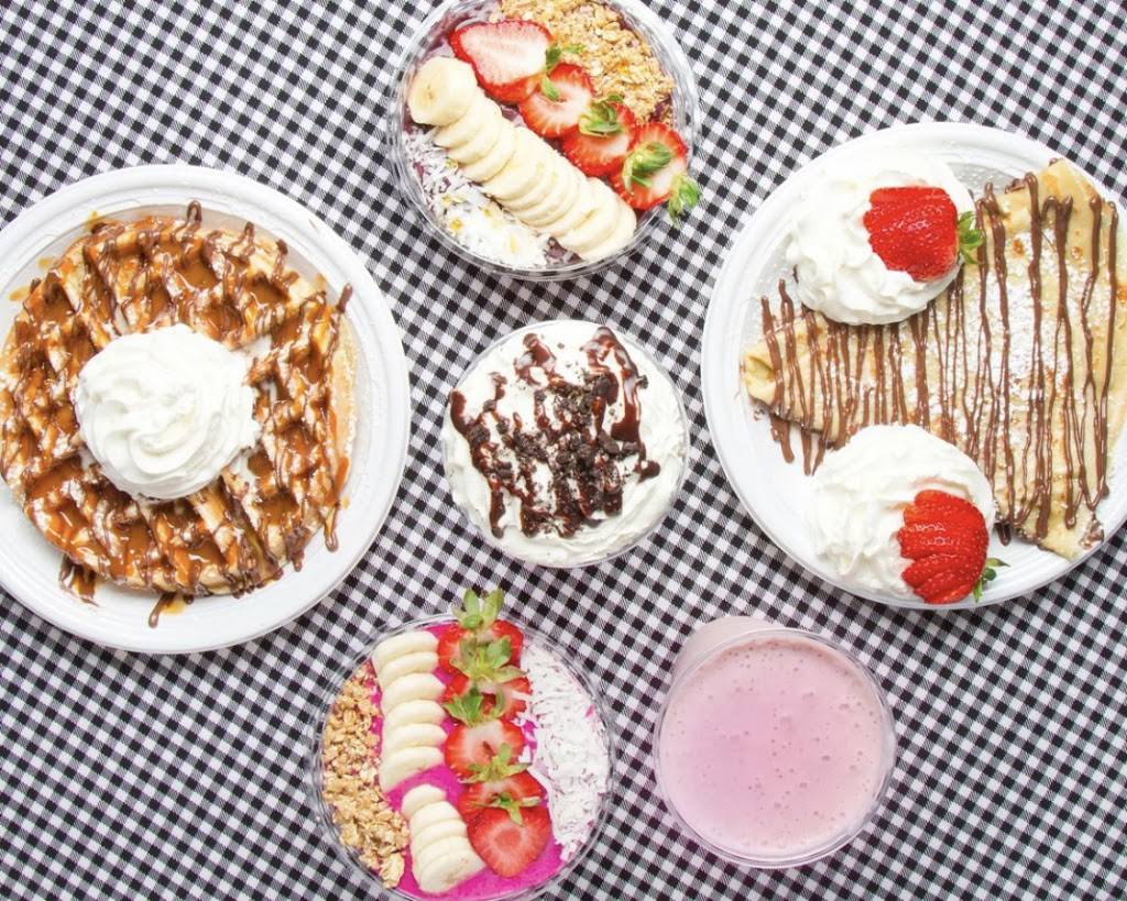 Swirls and Sweets | restaurant | 5 Broad St W, Mt Vernon, NY 10552, USA | 9146682424 OR +1 914-668-2424