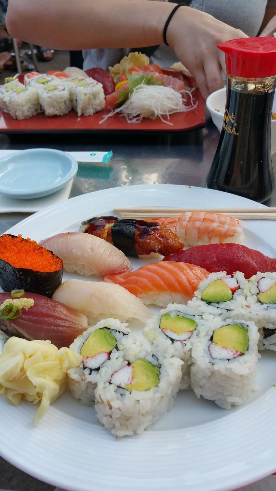 Chipotle Mexican Grill | restaurant | 2600 Connecticut Ave NW Ste 200, Washington, DC 20008, USA | 2022999111 OR +1 202-299-9111