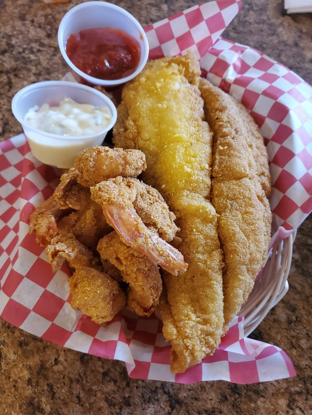 Wow Catering | restaurant | 35 Kowaliga Rd, Eclectic, AL 36024, USA | 3346390010 OR +1 334-639-0010