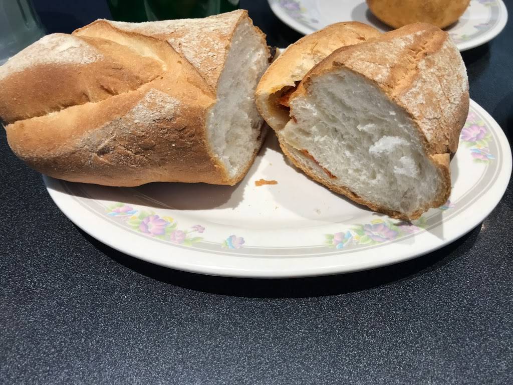 Jacks | restaurant | 352 Oakwood Ave, York, ON M6E 2W1, Canada | 4166511780 OR +1 416-651-1780