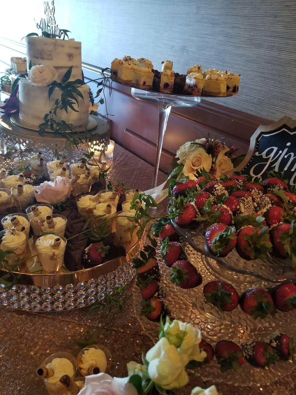 Kiva Club at Vistancia | restaurant | 27980 N Trilogy Blvd #102, Peoria, AZ 85383, USA | 6232156255 OR +1 623-215-6255