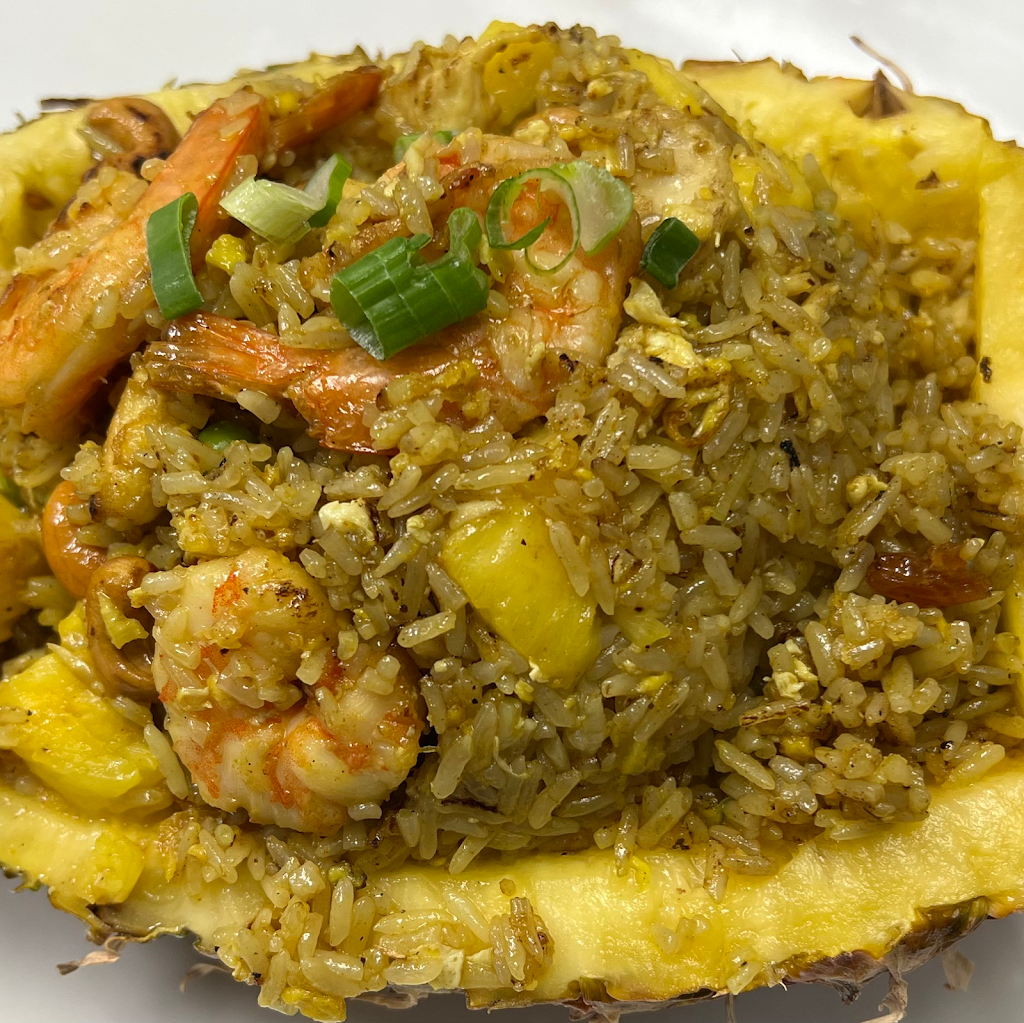 Mae Ploy Thai Cuisine | restaurant | 70 Buckwalter Rd Suite323, Royersford, PA 19468, USA | 4843698390 OR +1 484-369-8390