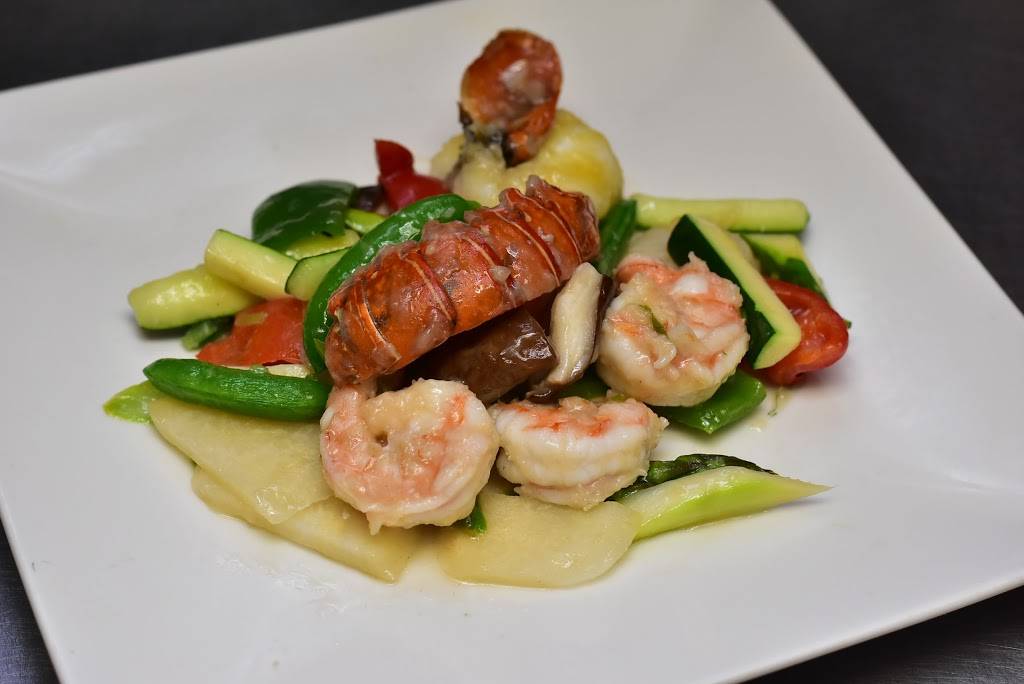 Empire Szechuan | restaurant | 113 Danbury Rd, Ridgefield, CT 06877, USA | 2034310488 OR +1 203-431-0488