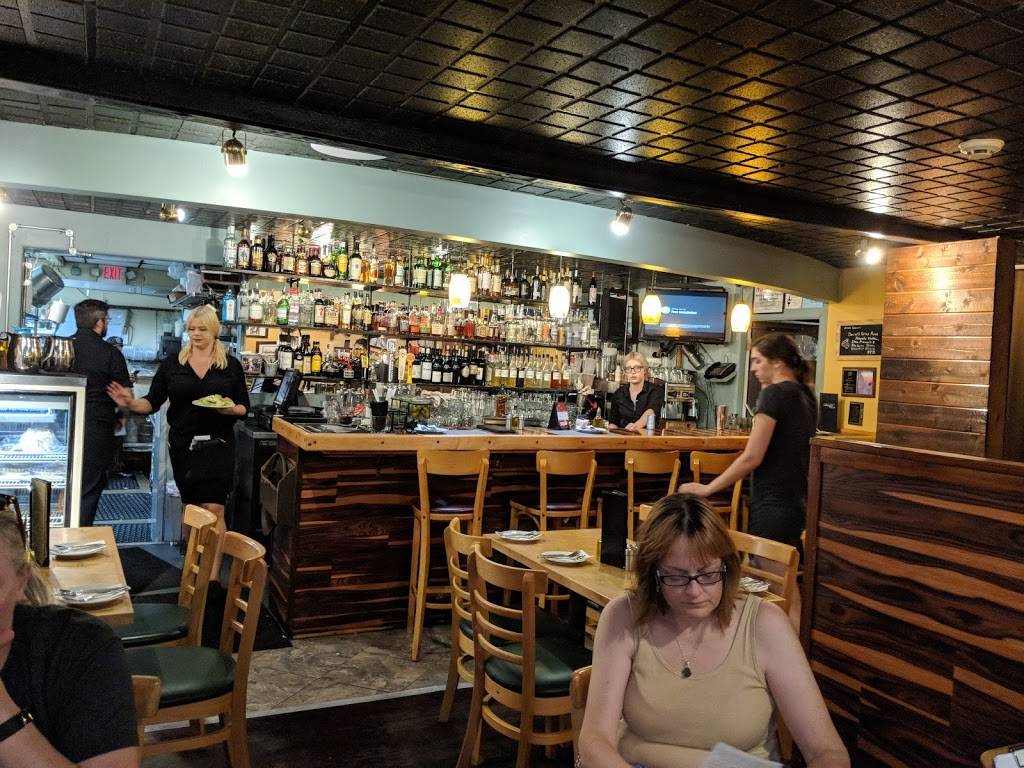 Seasons & Regions Seafood Grill | restaurant | 6660 SW Capitol Hwy, Portland, OR 97219, USA | 5032446400 OR +1 503-244-6400