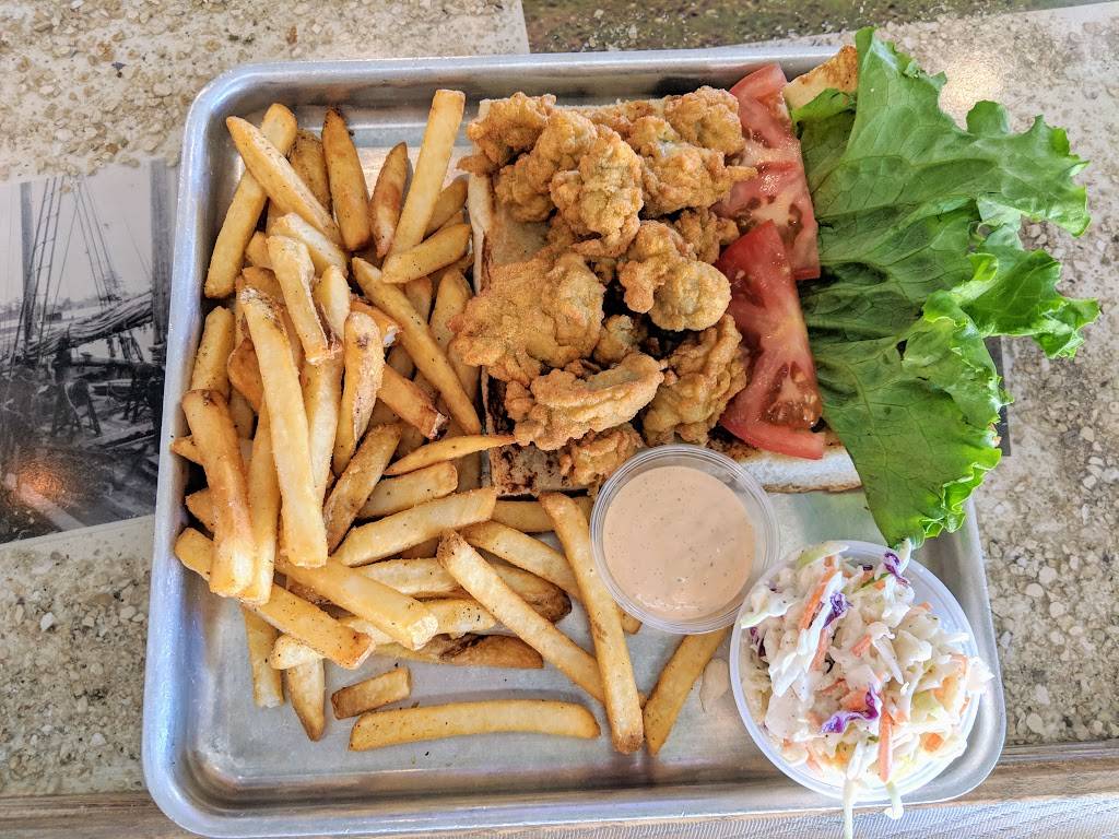 Shuckin Shack Oyster Bar | restaurant | 2340 Bale St #100, Raleigh, NC 27608, USA | 9193220324 OR +1 919-322-0324