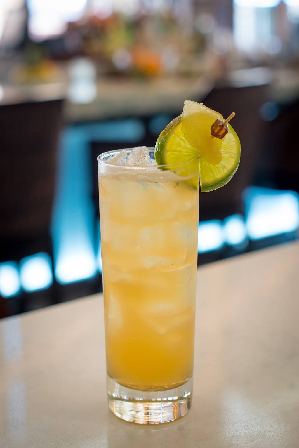 Latitude 26 | restaurant | 1345 5th Ave S, Naples, FL 34102, USA | 2397751000 OR +1 239-775-1000