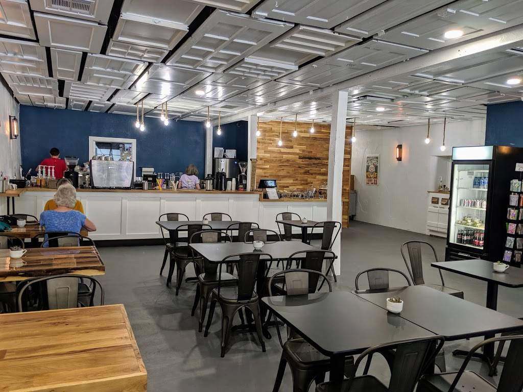 Eureka Springs Coffee House | restaurant | 11 N Main St, Eureka Springs, AR 72632, USA | 4792392010 OR +1 479-239-2010