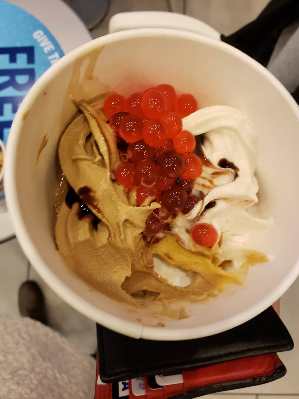 Menchies Frozen Yogurt | bakery | 4645 Casey Blvd, Williamsburg, VA 23188, USA | 7578085106 OR +1 757-808-5106