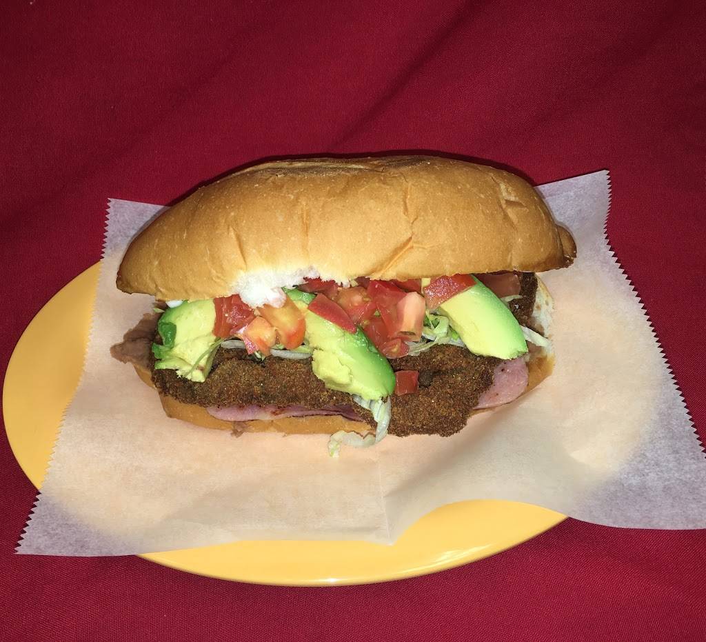 Los Jarritos Mexican Food | restaurant | 801 S Eagle St, Weimar, TX 78962, USA | 9797029199 OR +1 979-702-9199