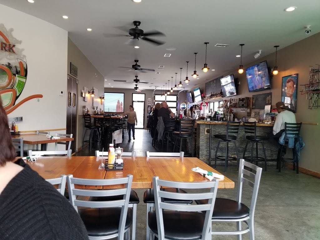 City Park Grill | restaurant | 3157 Morganford Rd, St. Louis, MO 63116, USA | 3148999338 OR +1 314-899-9338