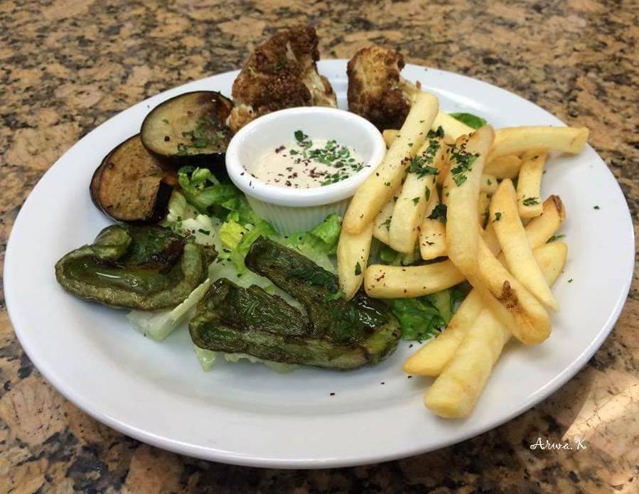 Petra Middle Eastern Cuisine | restaurant | 4524 Las Positas Rd, Livermore, CA 94551, USA | 9253710412 OR +1 925-371-0412