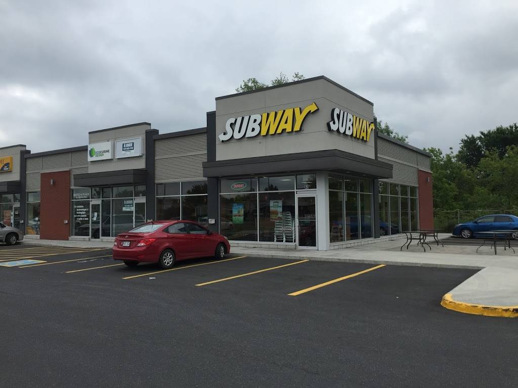 Subway | restaurant | 60 Boulevard Laurier, McMasterville, QC J3G 1P8, Canada | 4504641616 OR +1 450-464-1616