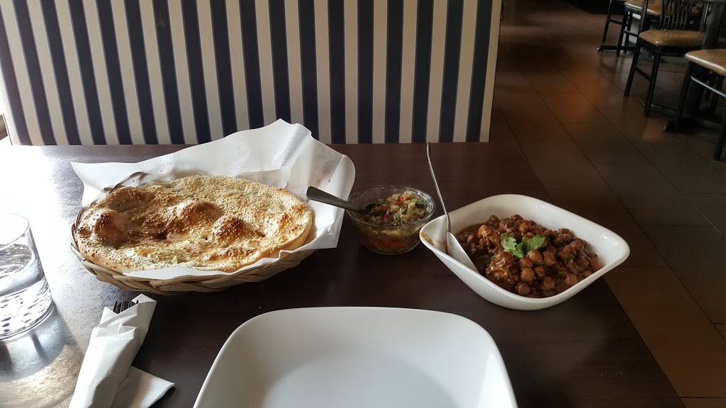Shaheen Tikka & Kabab House | restaurant | 747 Don Mills Rd, North York, ON M3C 1T2, Canada | 4166967535 OR +1 416-696-7535
