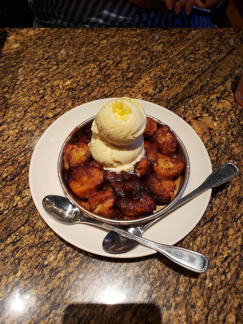 BJs Restaurant & Brewhouse | restaurant | 4270 N Oracle Rd, Tucson, AZ 85705, USA | 5206901900 OR +1 520-690-1900