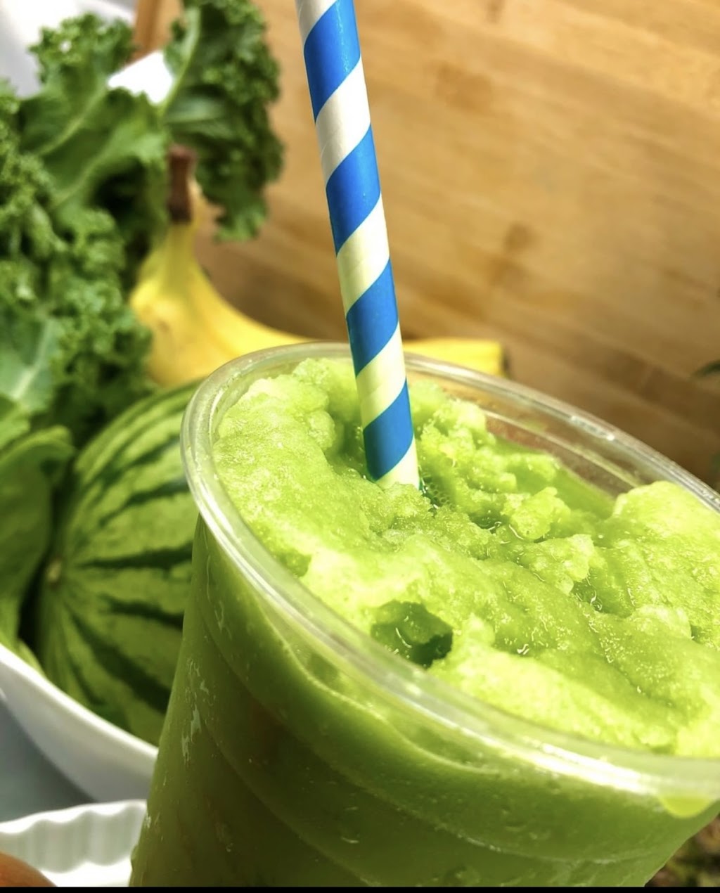 Raw Smoothies | restaurant | 8343 Pines Blvd, Pembroke Pines, FL 33024, USA | 9543675139 OR +1 954-367-5139