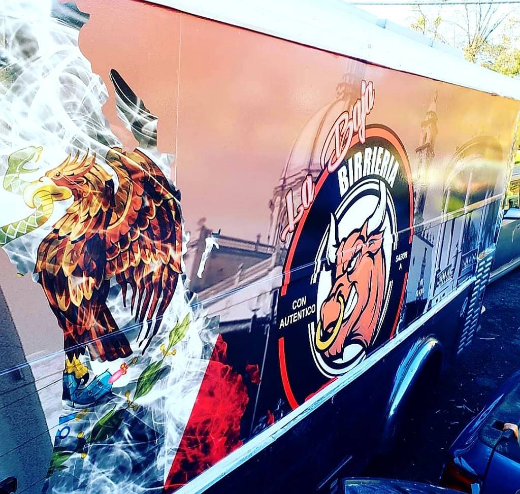 La Baja Birrieria | restaurant | 1730 N Wilson Way, Stockton, CA 95205, USA | 2097077923 OR +1 209-707-7923