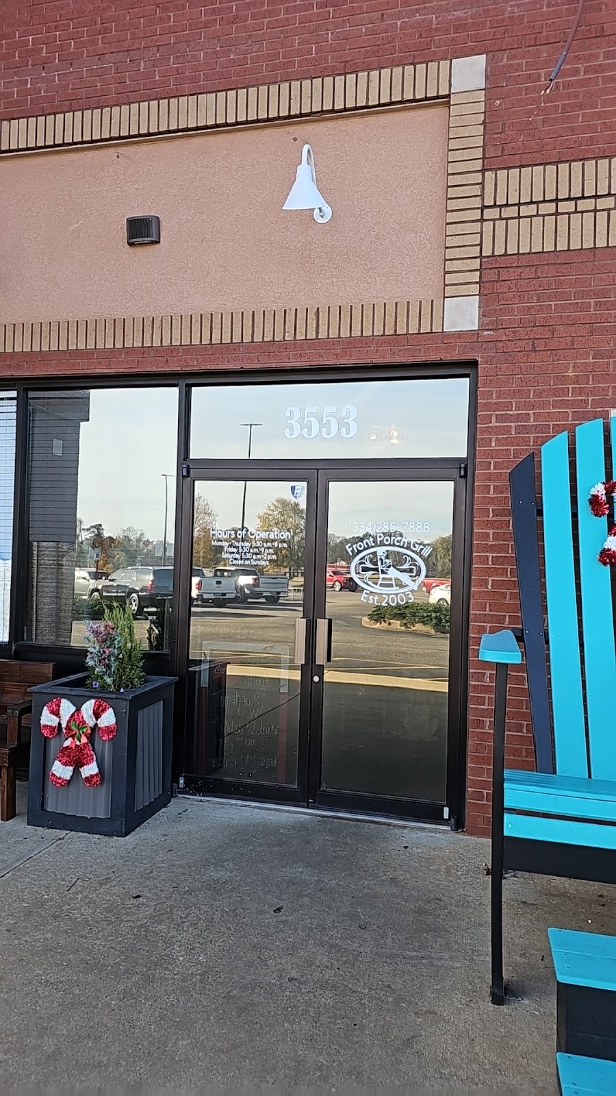 Front Porch Grill | restaurant | 3553 AL-14, Millbrook, AL 36054, USA | 3342587888 OR +1 334-258-7888