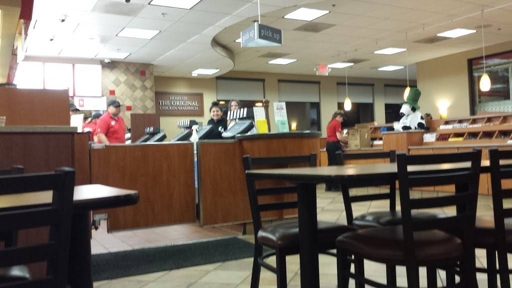 Chick-fil-A | restaurant | 24794 Madison Ave, Murrieta, CA 92562, USA | 9516775173 OR +1 951-677-5173