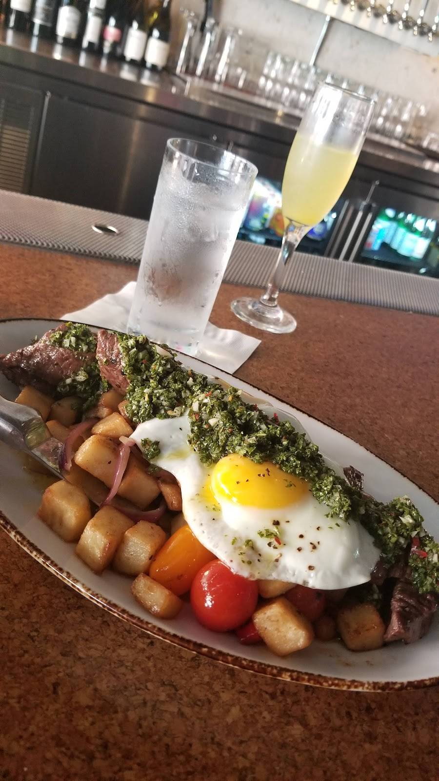 Pour Company | restaurant | 136 W Wilshire Ave, Fullerton, CA 92832, USA | 7145257468 OR +1 714-525-7468