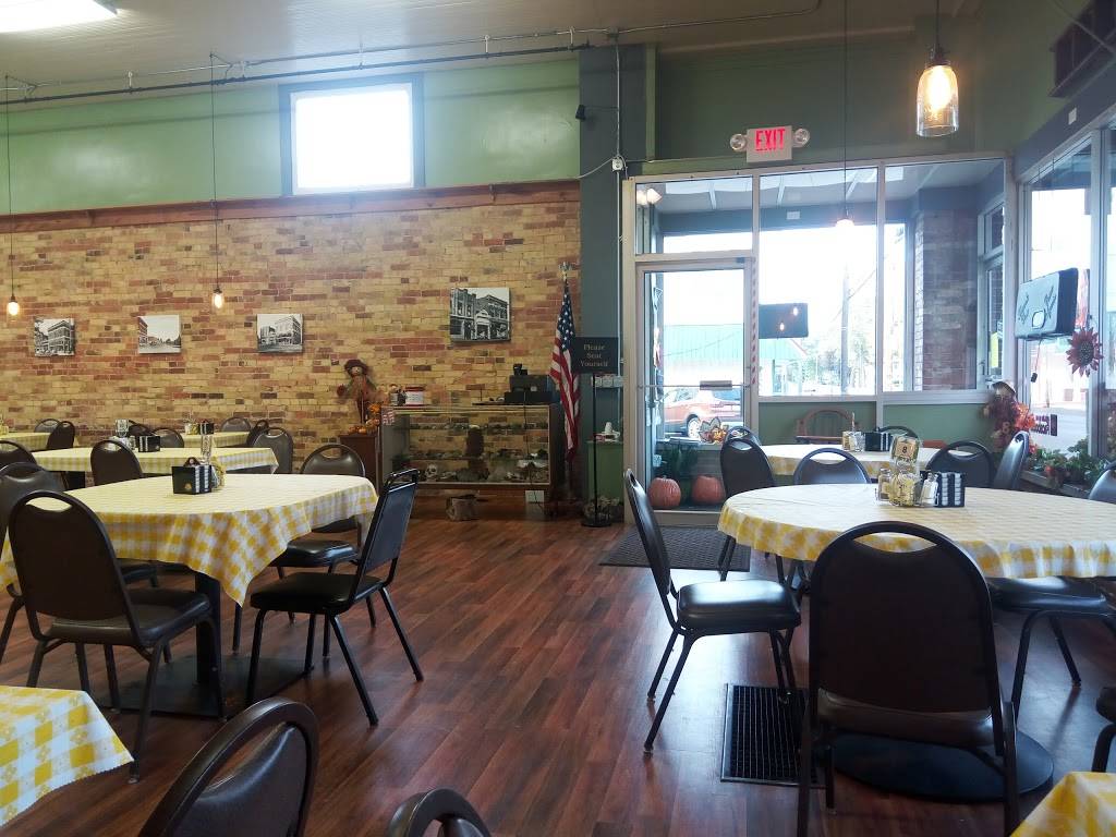 Shugar Creek Restaurant | restaurant | 106 S Main St, Onsted, MI 49265, USA | 5174675785 OR +1 517-467-5785