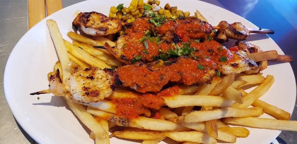 California Fish Grill | restaurant | 1185 W Renaissance Pkwy, Rialto, CA 92376, USA | 9093404434 OR +1 909-340-4434