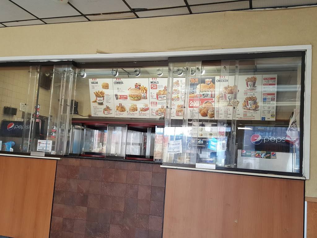 KFC | restaurant | 1312 Beach Channel Dr, Far Rockaway, NY 11691, USA | 7183279223 OR +1 718-327-9223