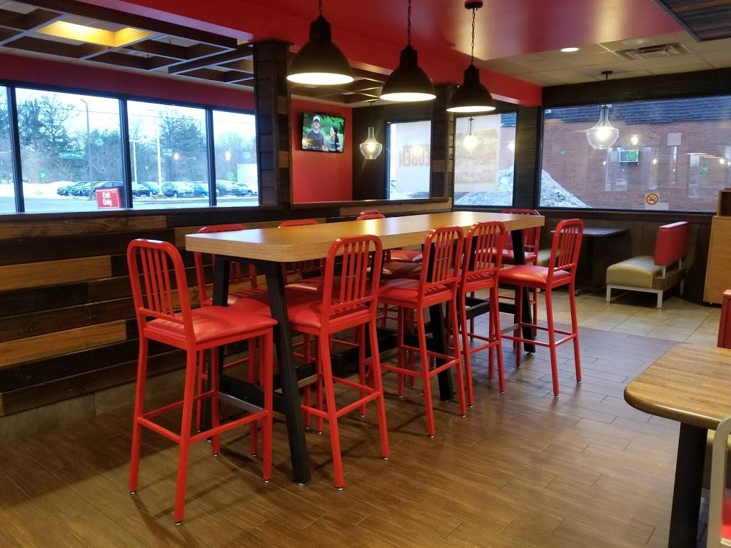 Arbys | restaurant | 212 W Main St, Batavia, NY 14020, USA | 5852194929 OR +1 585-219-4929