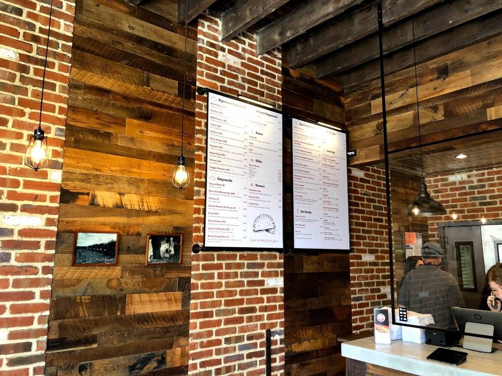 Empanada City | restaurant | 48 Cypress Ave, Brooklyn, NY 11237, USA | 3473893939 OR +1 347-389-3939