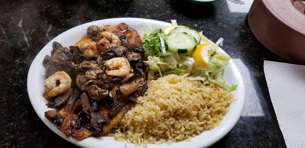 Karlitos Mariscos | restaurant | 3119 White Horse Rd, Greenville, SC 29611, USA | 8646311300 OR +1 864-631-1300