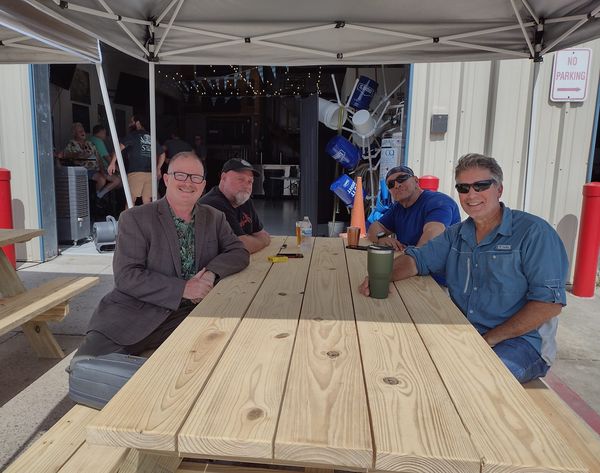 Strong Arm Brew Works | restaurant | 1825 Dickinson Ave, Dickinson, TX 77539, USA | 2816788260 OR +1 281-678-8260