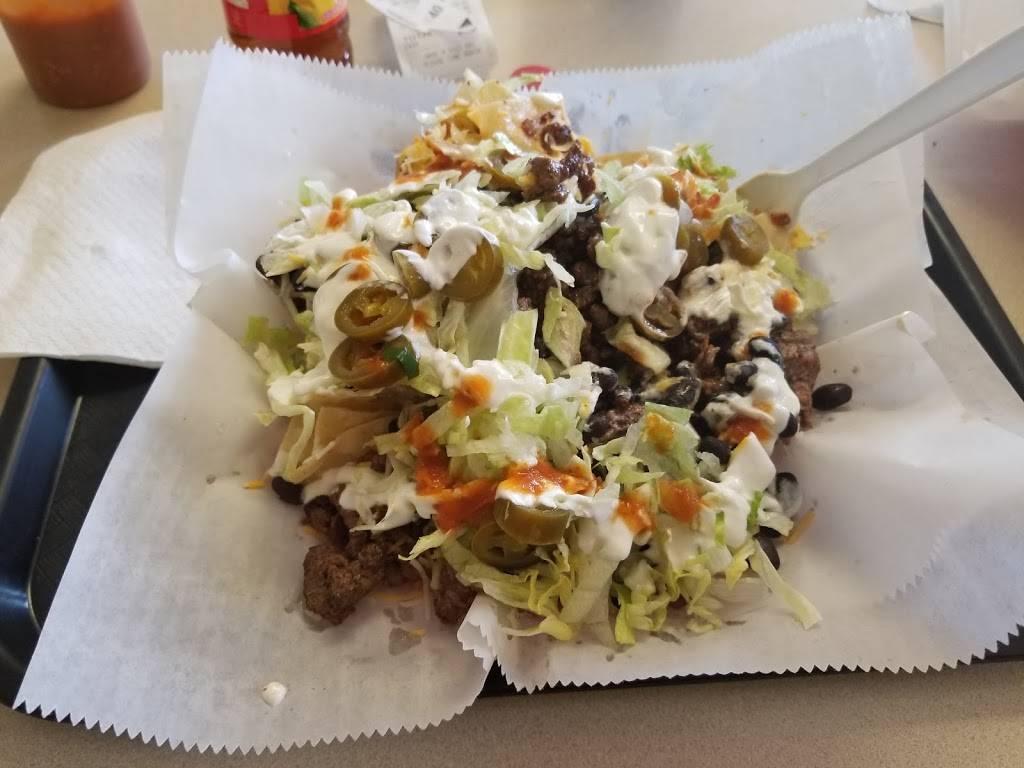 Speedy Burrito | restaurant | 307 W Main St, Lebanon, TN 37087, USA | 6157844071 OR +1 615-784-4071