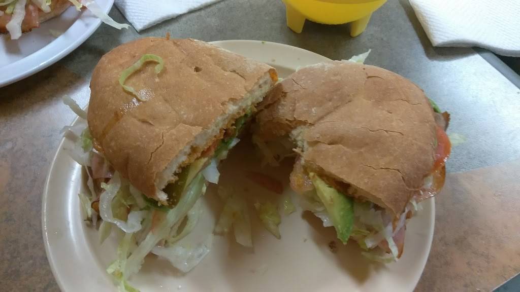 Las Uvas Tejuinos La Dona | restaurant | 632 National City Blvd, National City, CA 91950, USA | 6194771568 OR +1 619-477-1568